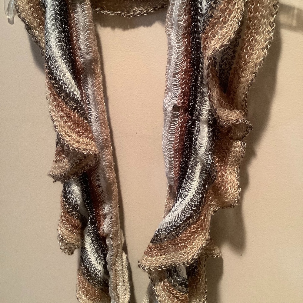 Apt. 9 Infinity scarf